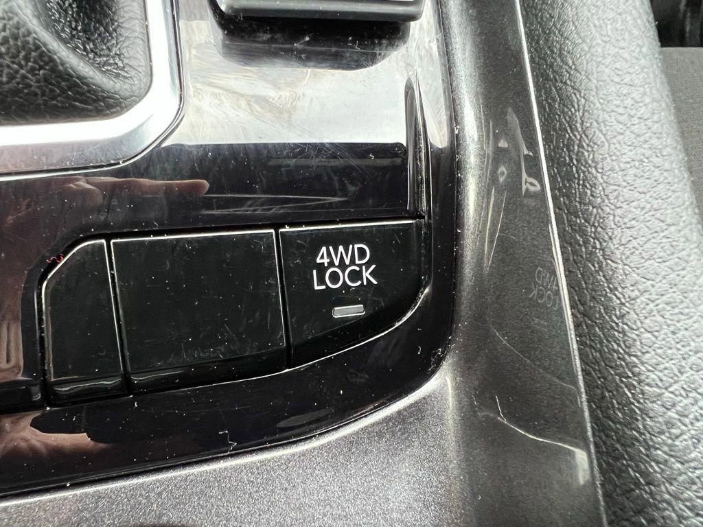 Used 2023 Jeep Compass Sport image 36