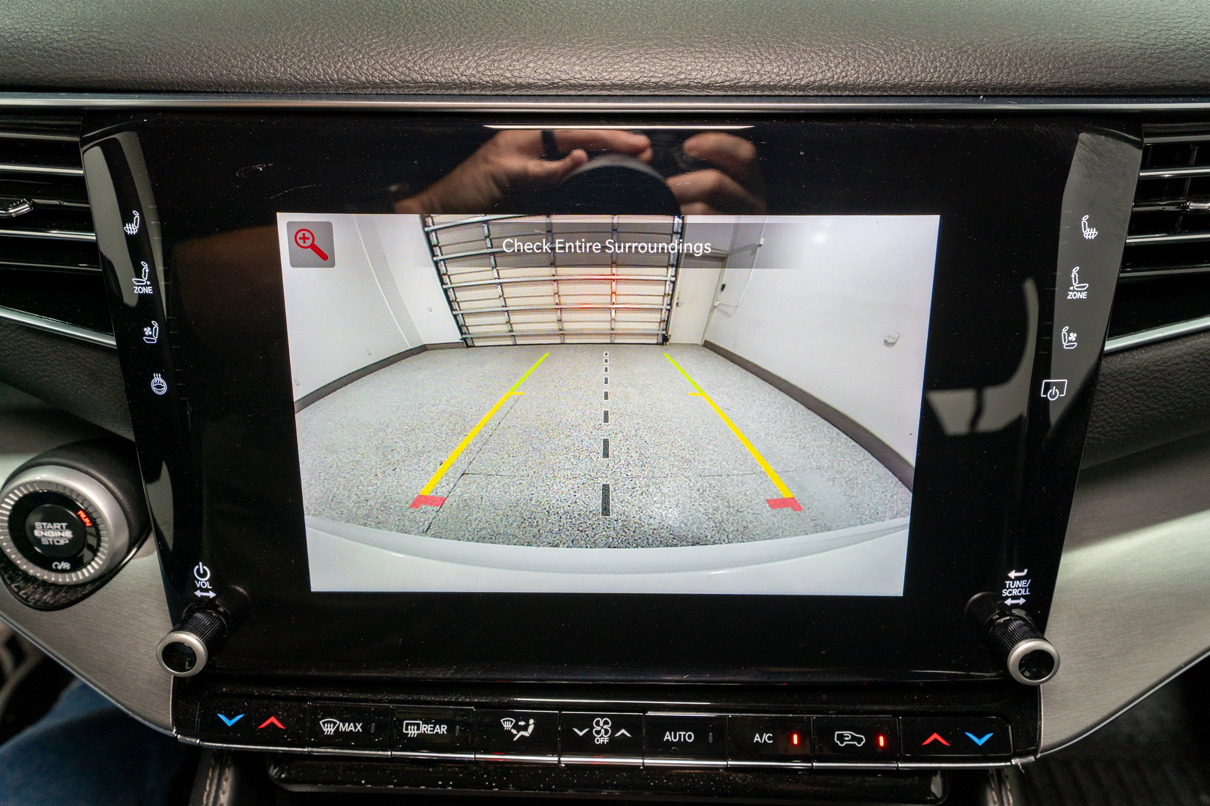 Used 2024 Jeep Wagoneer Series II AWD/4WD image 24