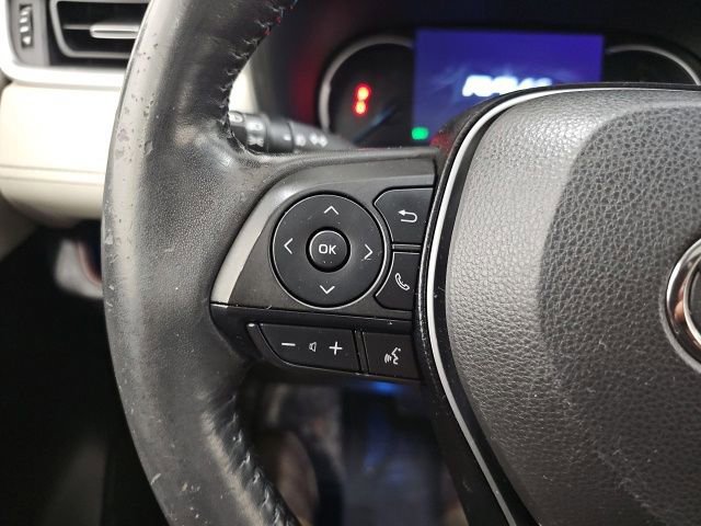 Used 2019 Toyota RAV4 Limited image 19