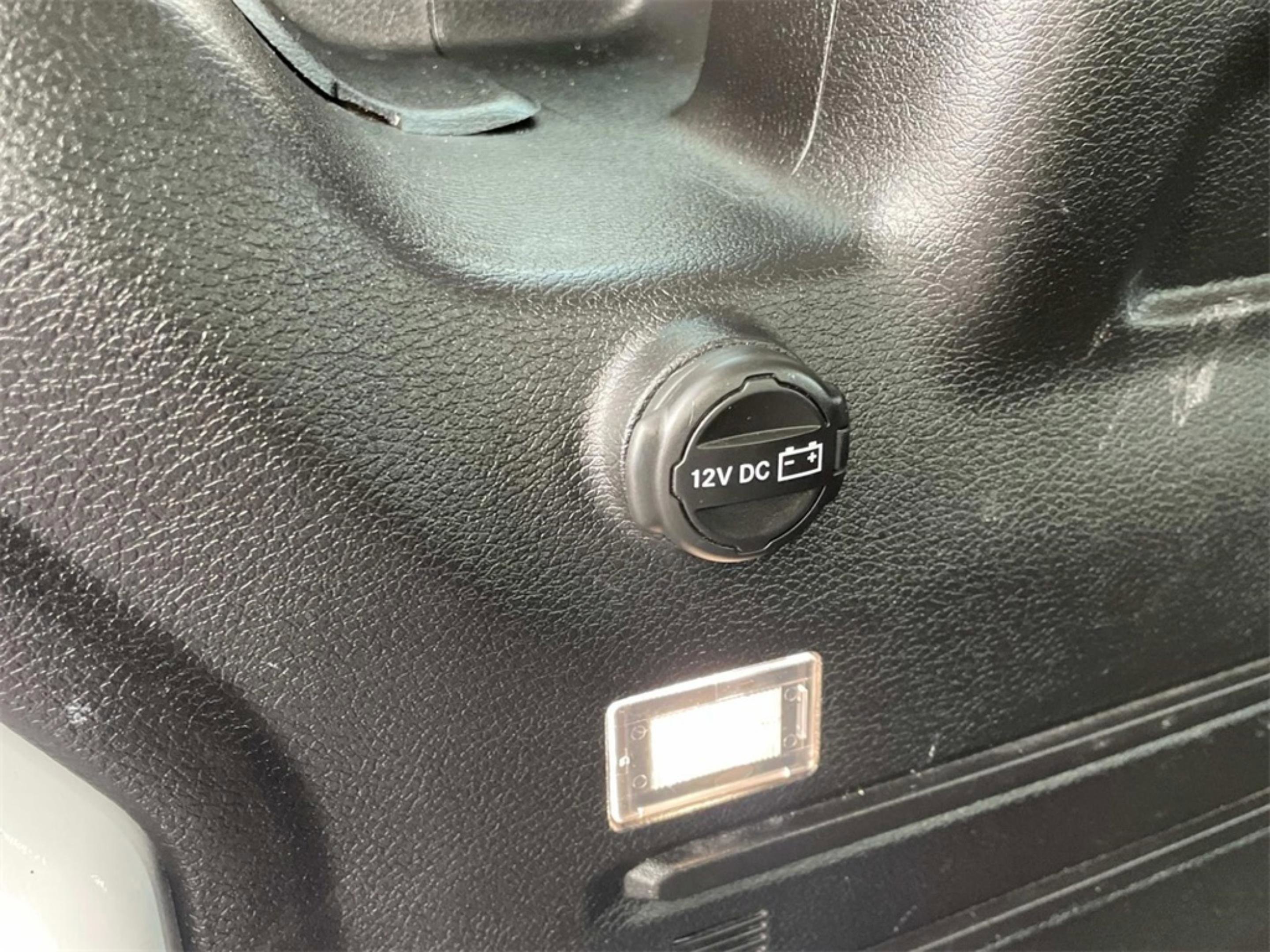 Used 2021 Jeep Wrangler Sport image 23