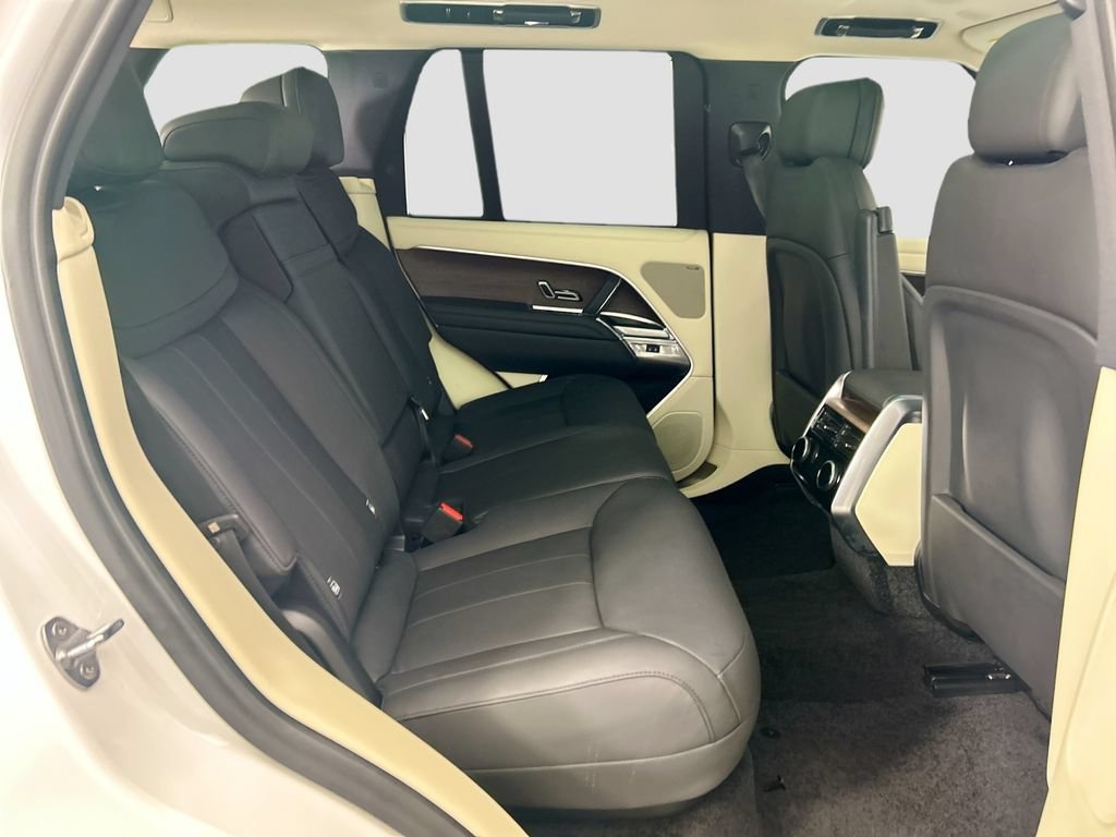 Used 2023 Land Rover Range Rover SE AWD/4WD image 21