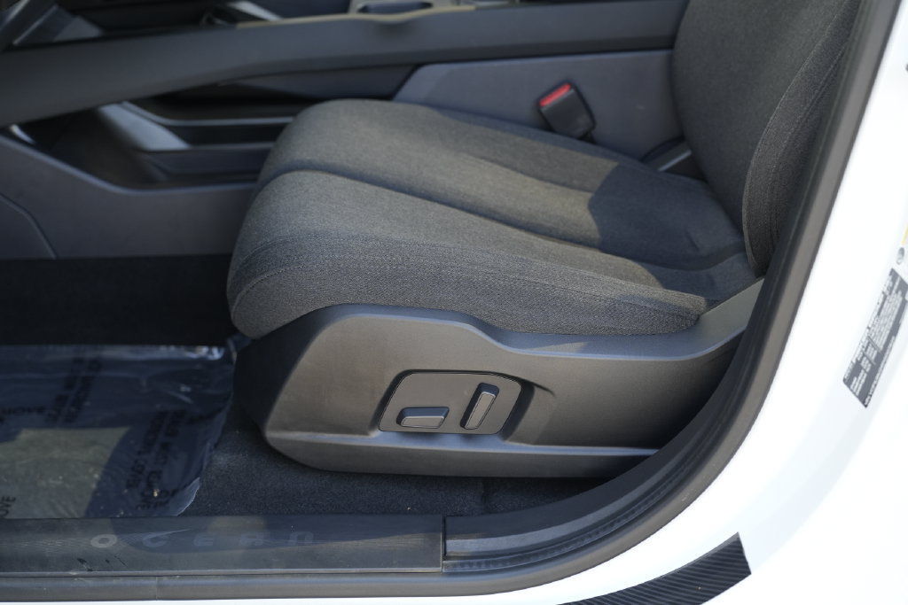 Used 2023 Fisker Ocean Ultra AWD/4WD image 17