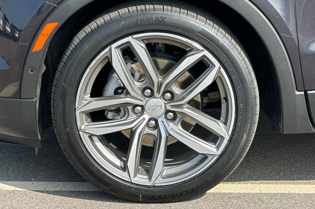 Used 2022 Cadillac XT4 Sport w/ Comfort Package image 24