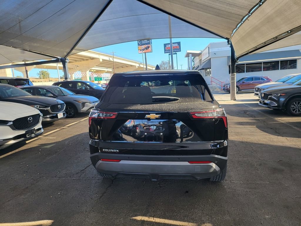 Used 2025 Chevrolet Equinox LT image 13