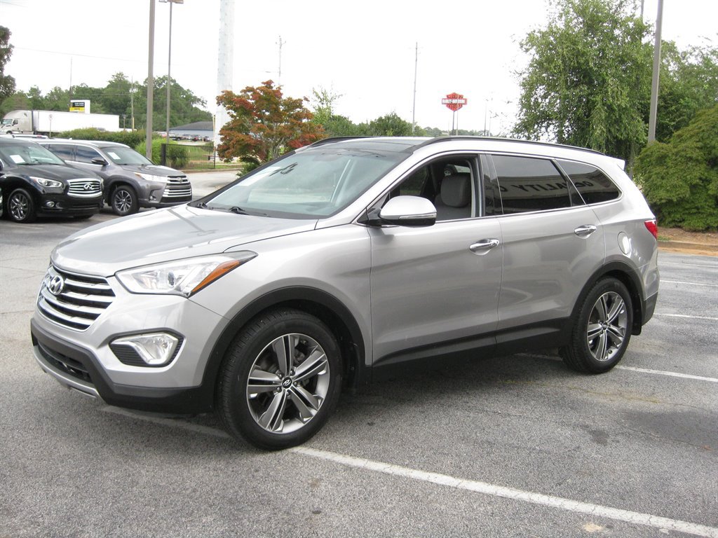Used 2015 Hyundai Santa Fe GLS w/ Option Group 03 FWD image 4