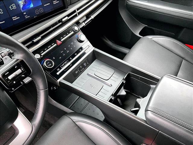 Used 2026 Hyundai Santa Fe SEL FWD image 15