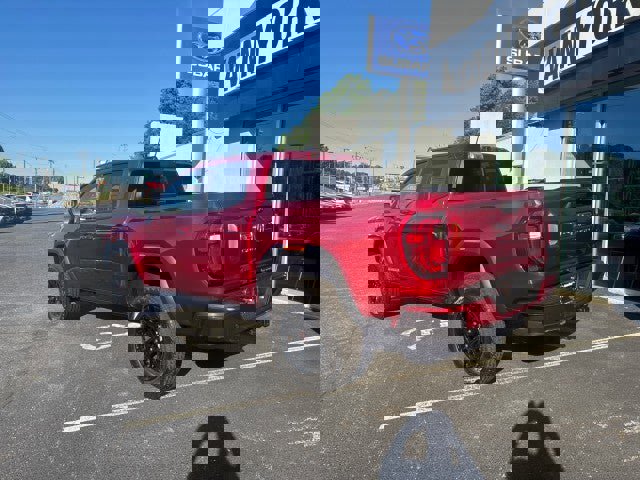 New 2026 GMC Canyon Elevation w/ Convenience Package RWD image 2