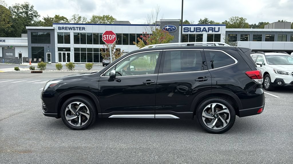 Certified 2023 Subaru Forester Touring AWD/4WD image 4