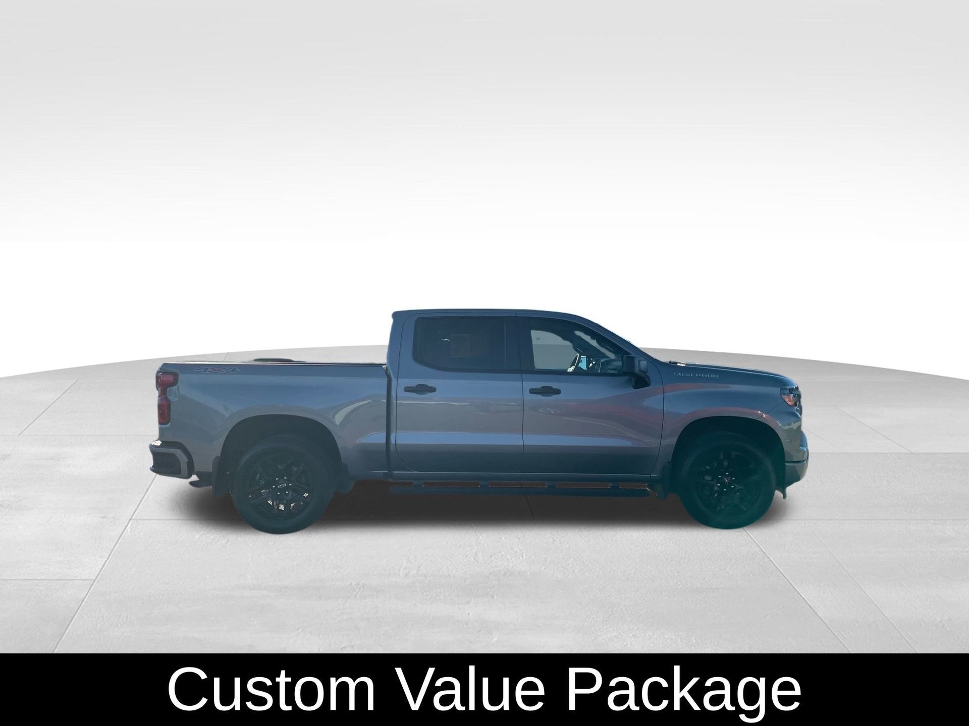 Used 2023 Chevrolet Silverado 1500 Custom image 4