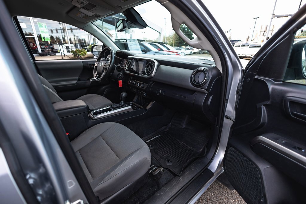 Used 2019 Toyota Tacoma 4x4 Double Cab image 29