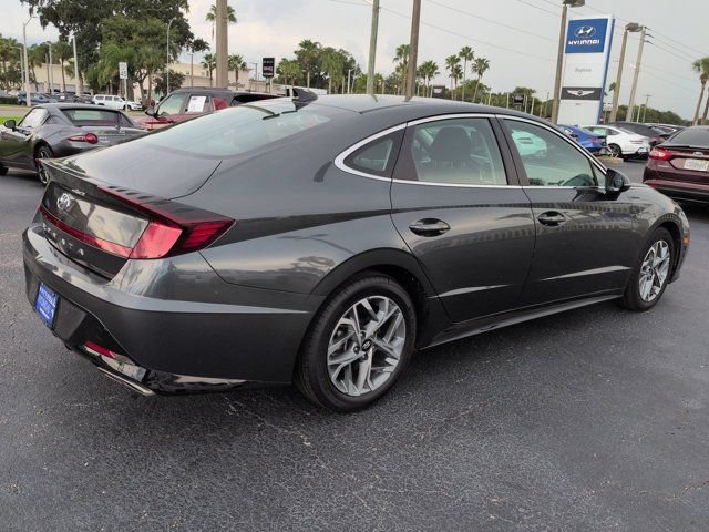 Certified 2023 Hyundai Sonata SEL w/ Preferred Accessory Package FWD image 4