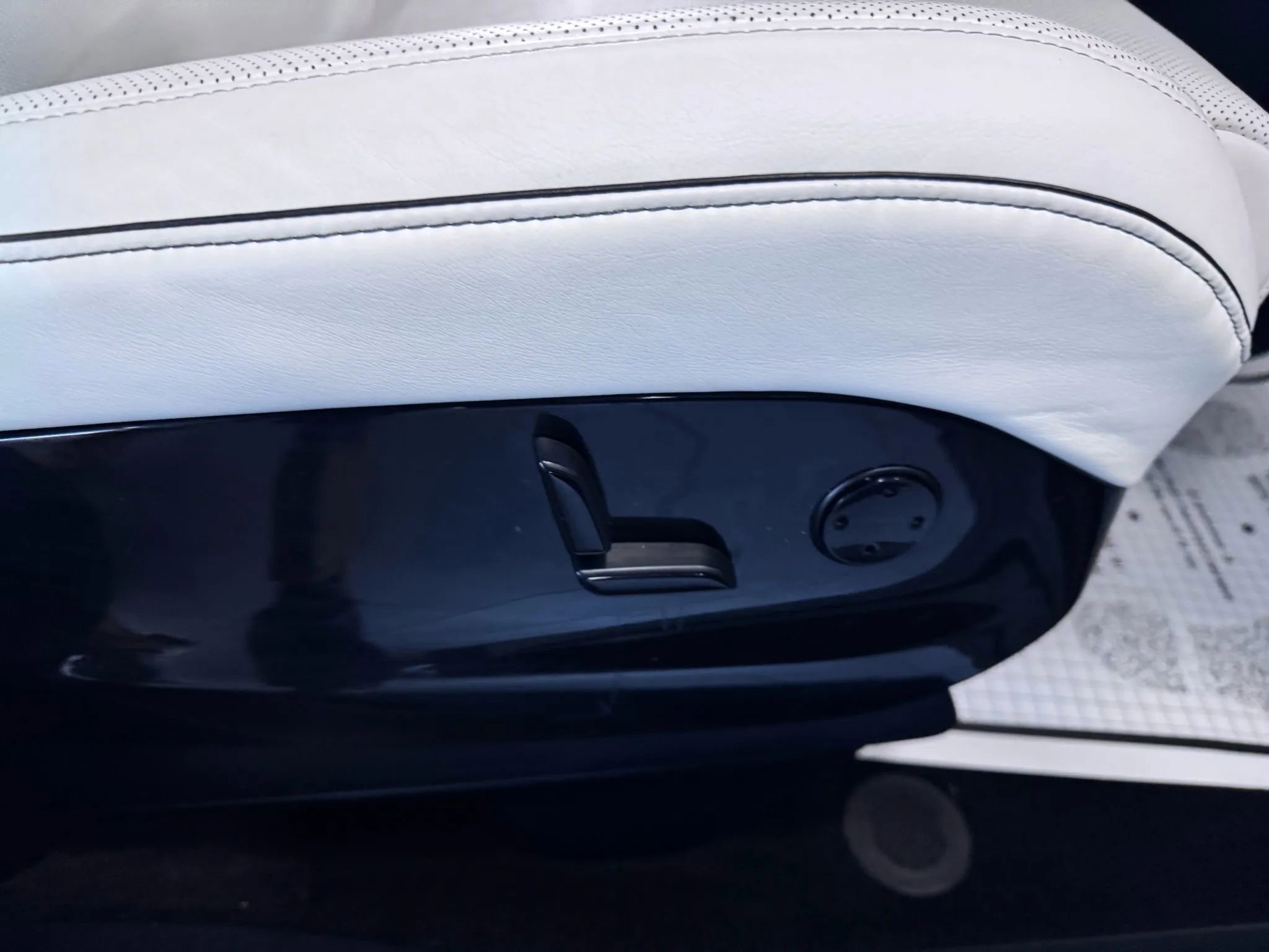 Used 2016 Tesla Model X 90D image 15