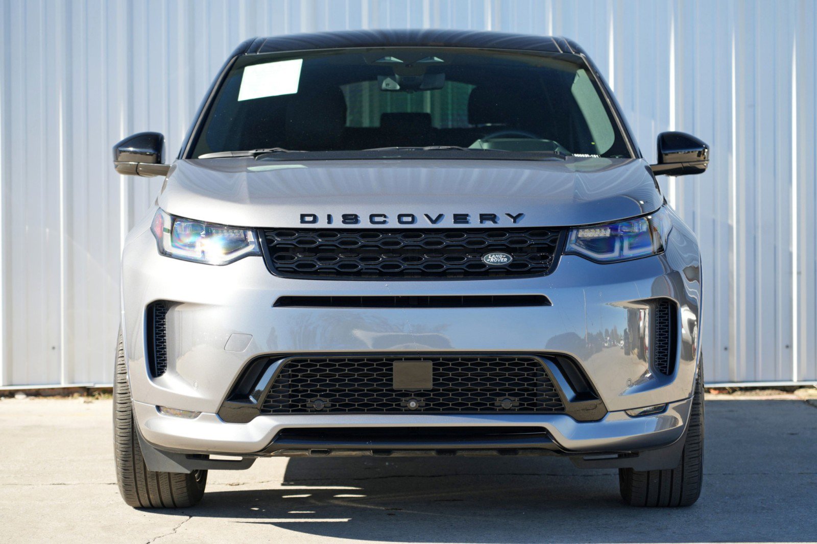 Used 2021 Land Rover Discovery Sport SE R-Dynamic image 6