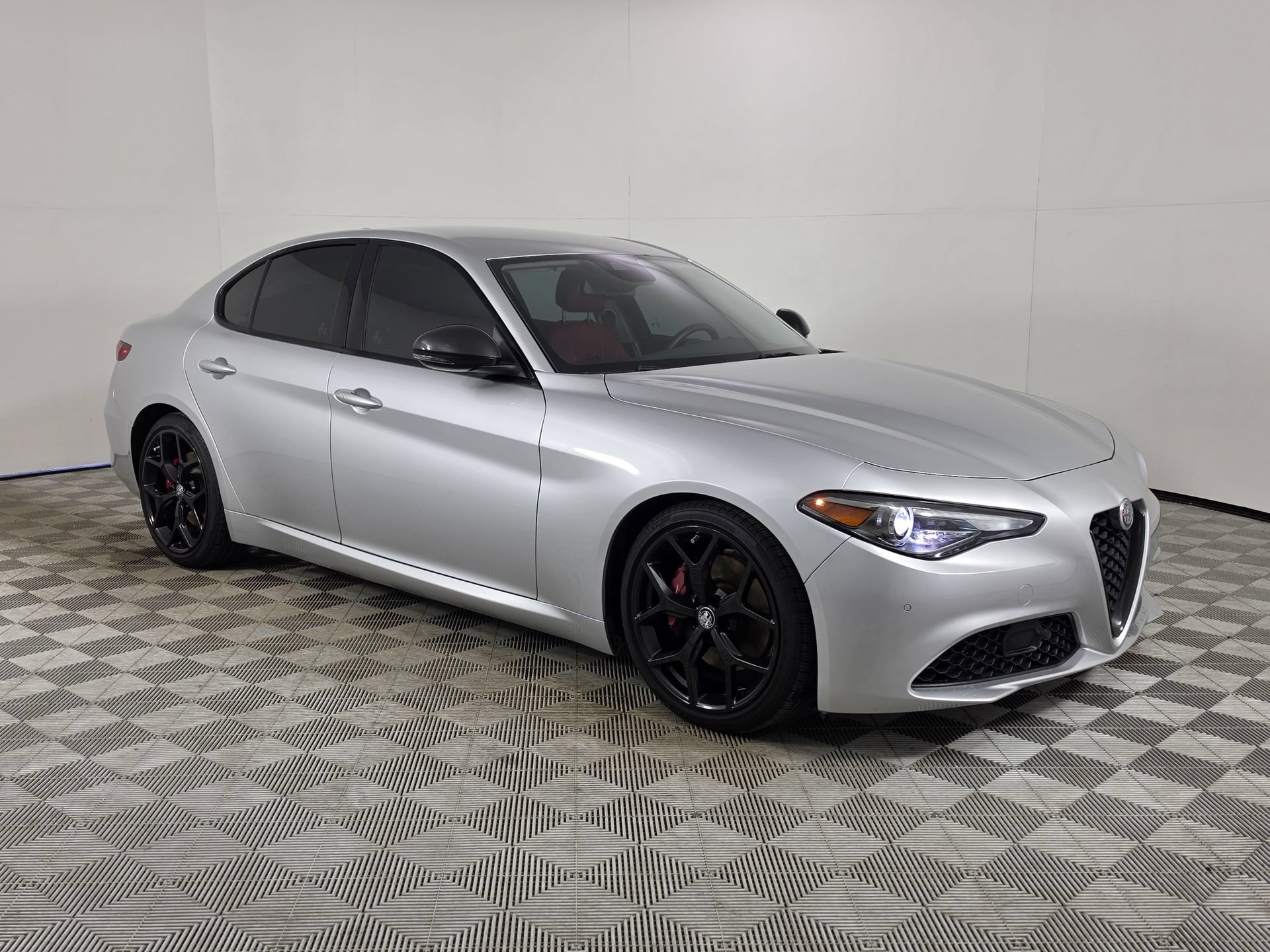 Used 2020 Alfa Romeo Giulia Ti w/ Nero Edizione