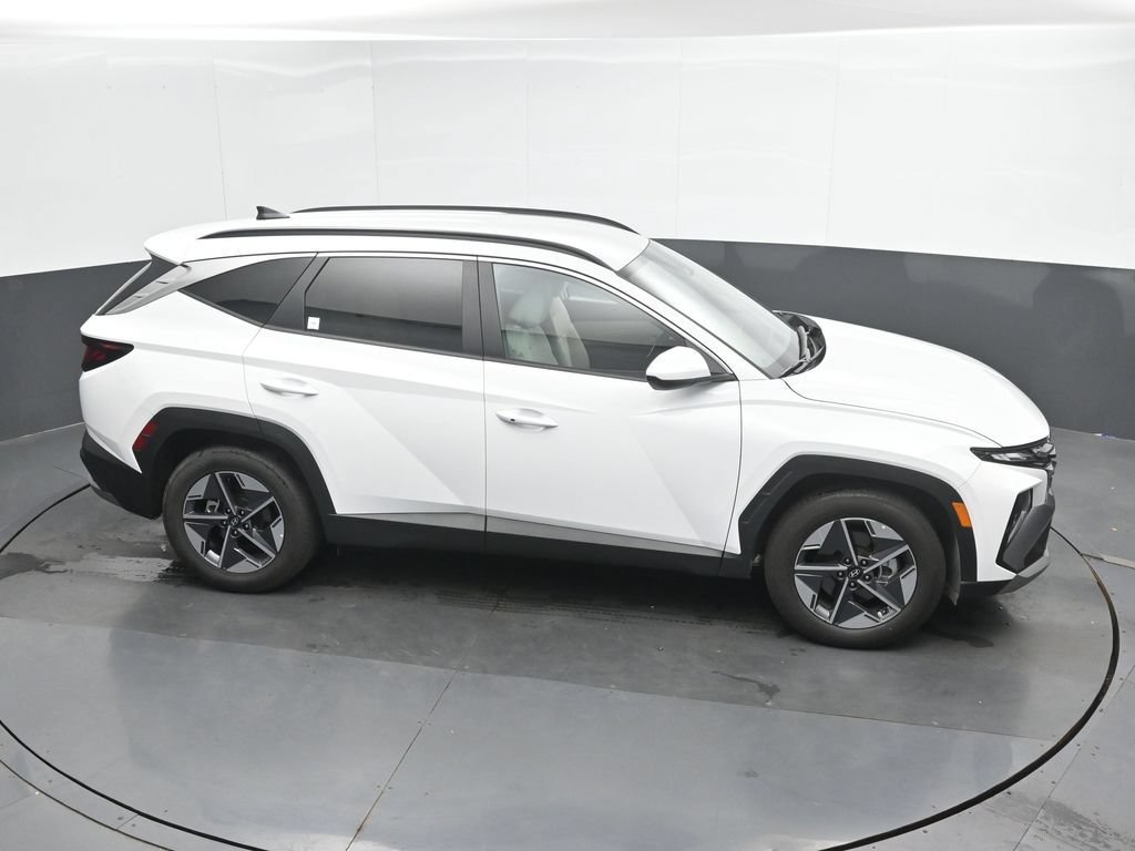 Used 2026 Hyundai Tucson SEL FWD image 32