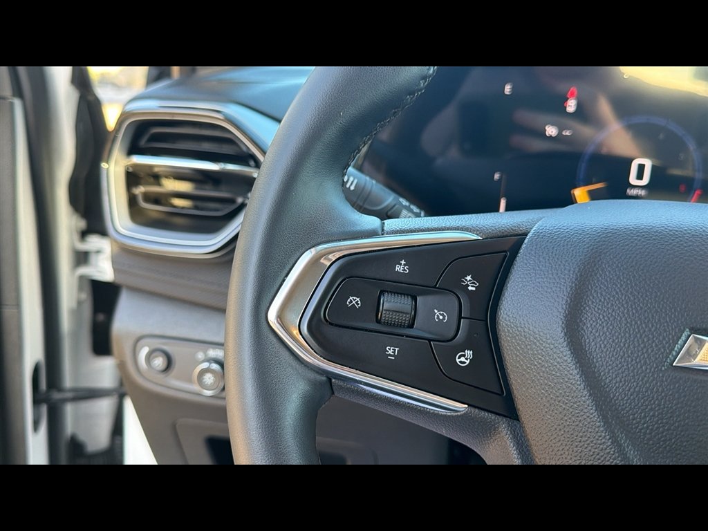 Used 2024 Chevrolet TrailBlazer LT w/ Convenience Package AWD/4WD image 13