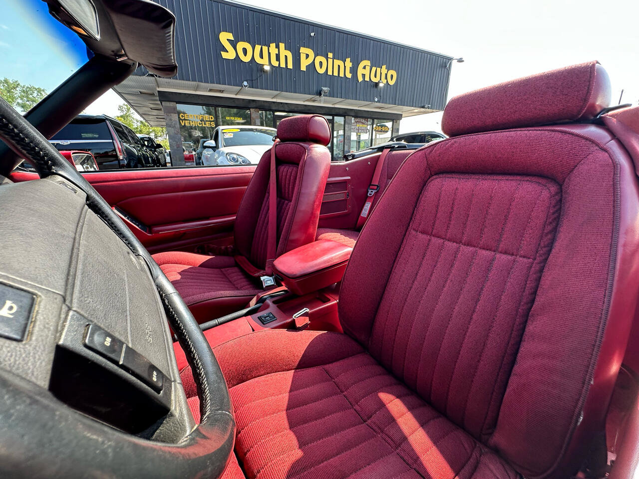 Used 1991 Ford Mustang LX image 15