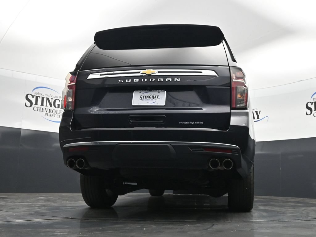 Used 2024 Chevrolet Suburban Premier RWD image 31