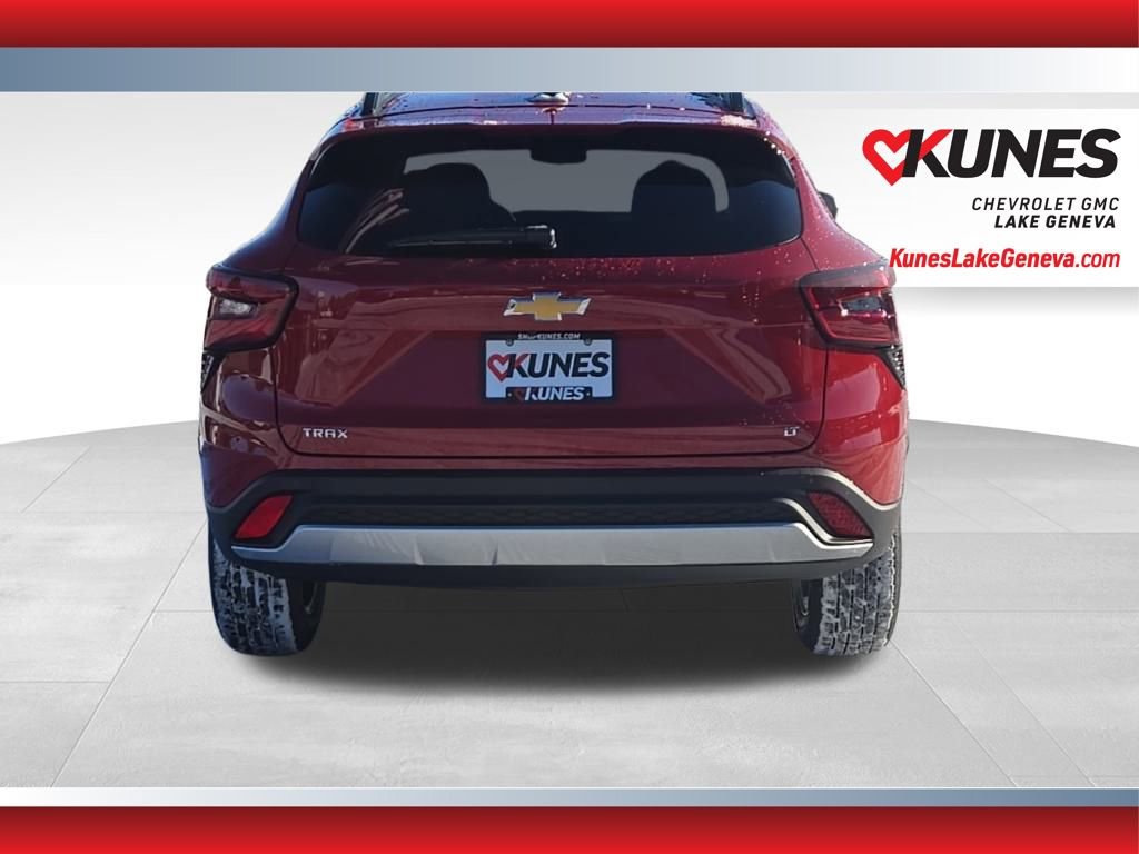 New 2026 Chevrolet Trax LT w/ Driver Confidence Package image 4