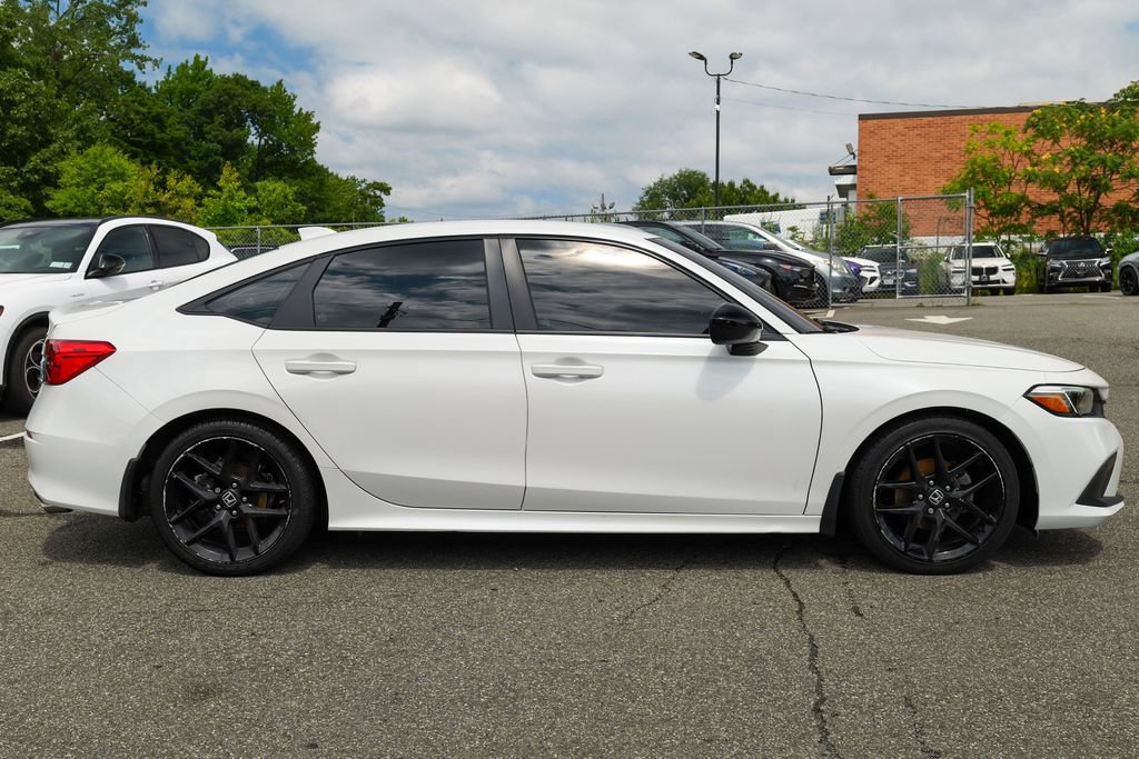 Used 2023 Honda Civic Sport image 8