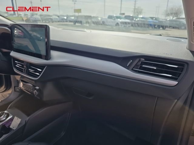 New 2025 Ford Escape Platinum w/ Premium Technology Package image 33