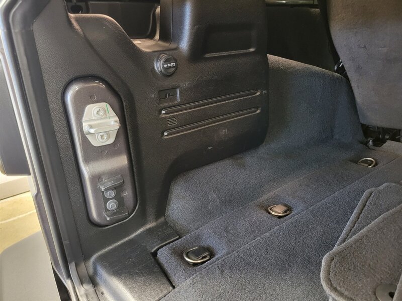 Used 2022 Jeep Wrangler Unlimited Sahara w/ Cold Weather Group AWD/4WD image 67