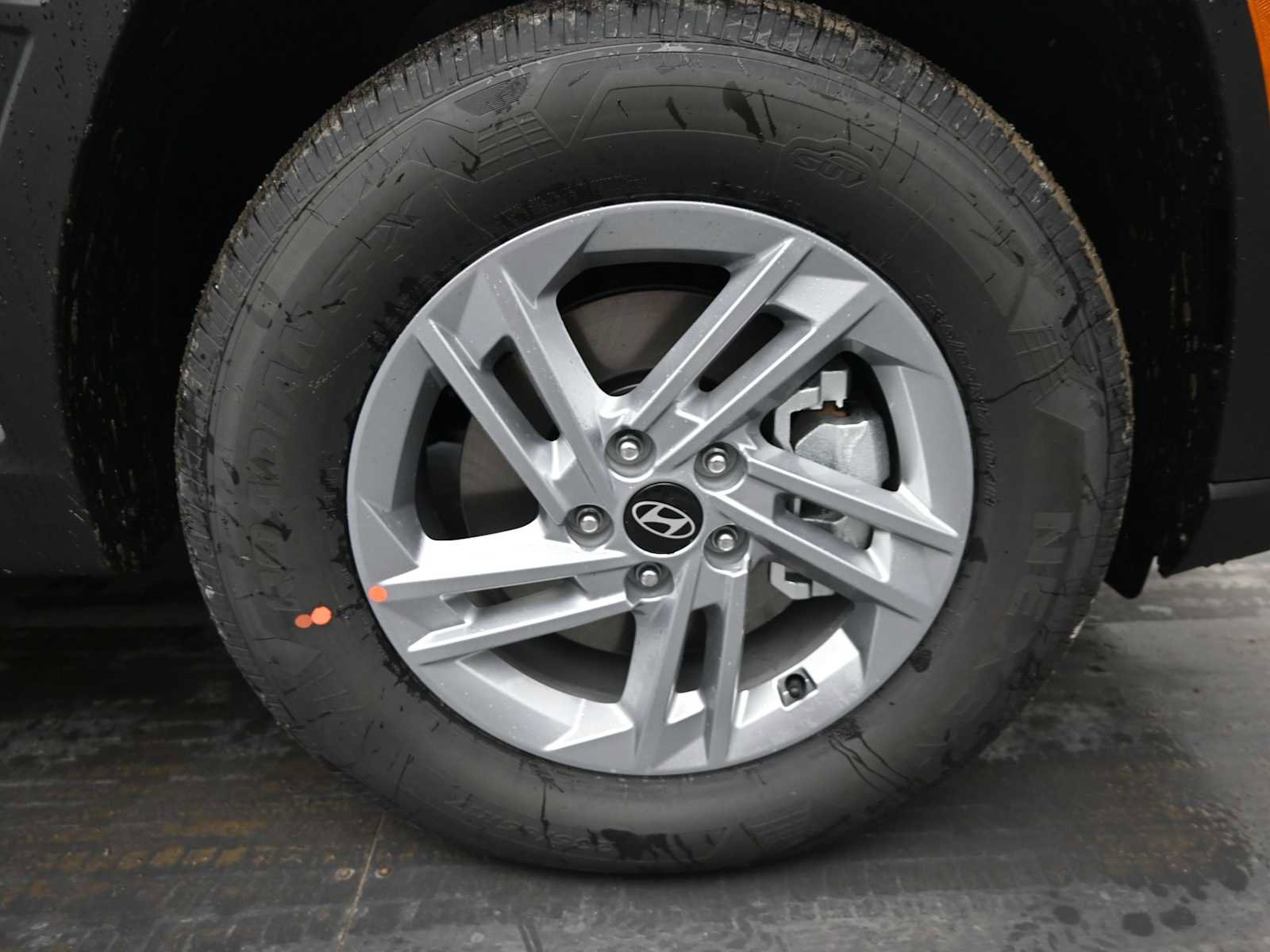 New 2026 Hyundai Tucson SE image 8