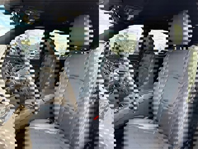 Used 2022 Buick Enclave Premium image 9