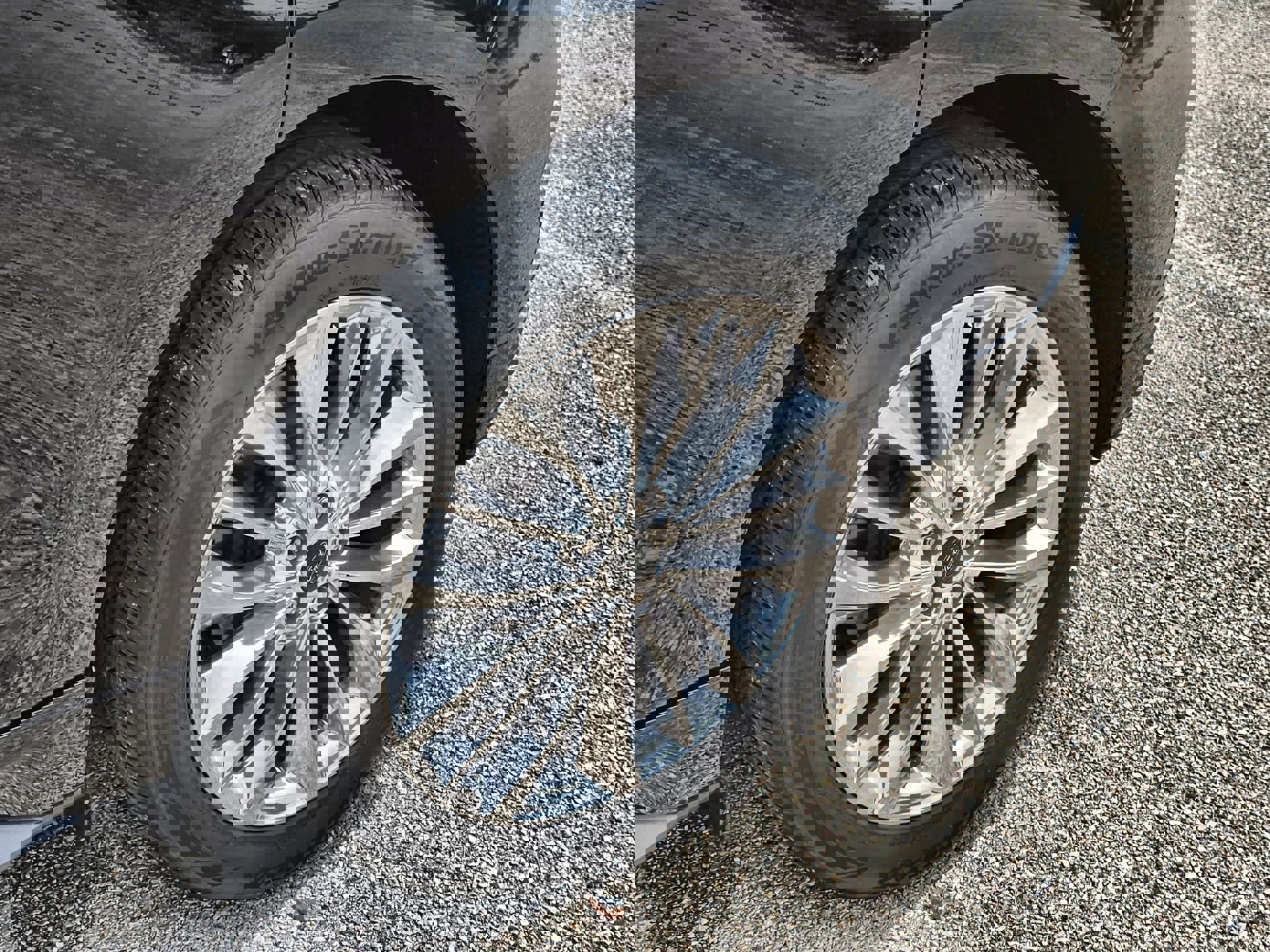 Used 2024 Ford Edge Titanium w/ Titanium Elite Package image 10