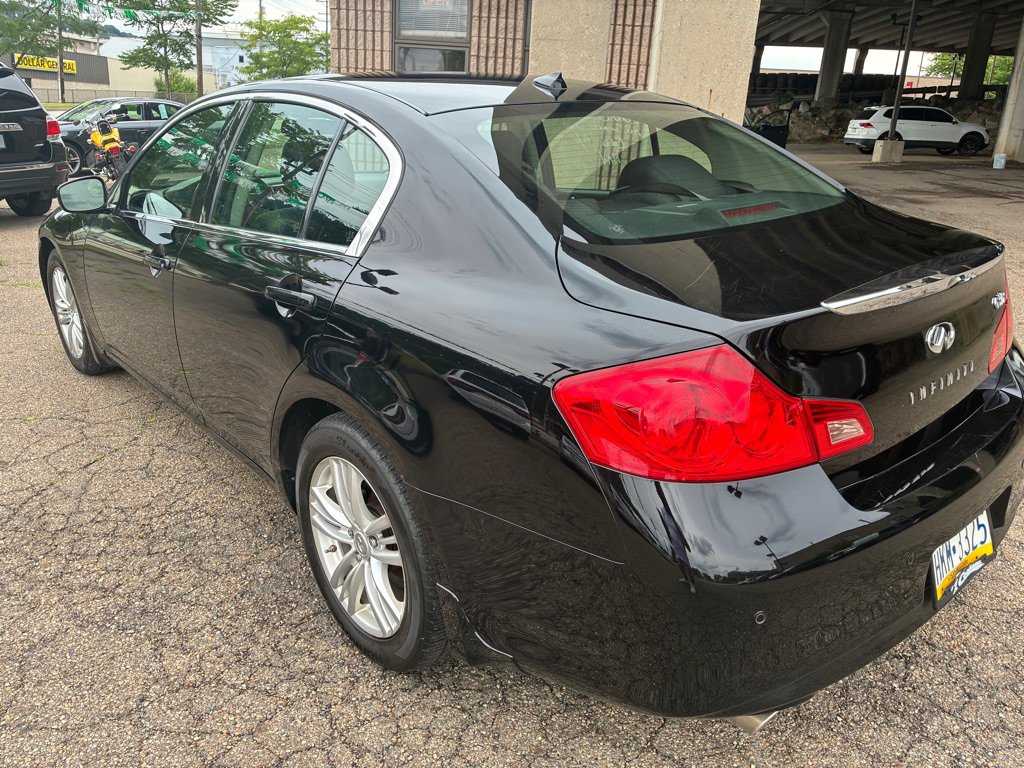 Used 2010 INFINITI G37 x Sedan w/ Premium Pkg AWD/4WD image 17