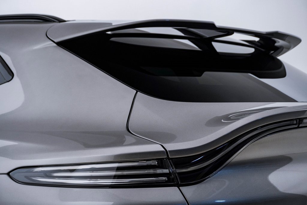 New 2026 Aston Martin DBX 707 image 13