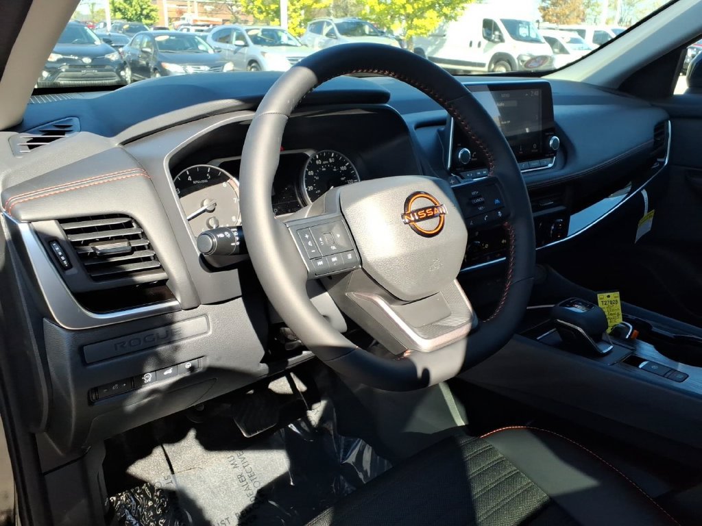 New 2027 Nissan Rogue SV w/ Rock Creek Premium Package AWD/4WD image 19