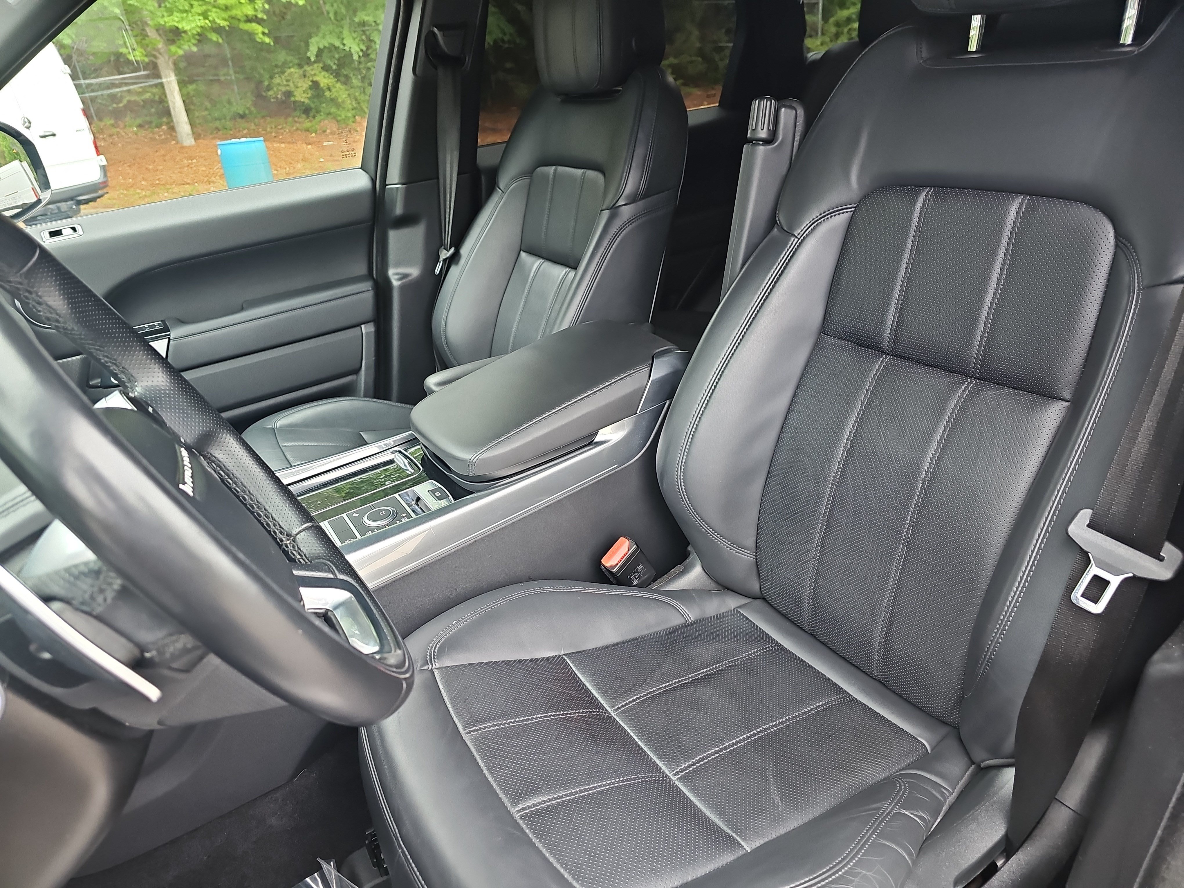 Used 2022 Land Rover Range Rover Sport HSE Silver Edition AWD/4WD image 15