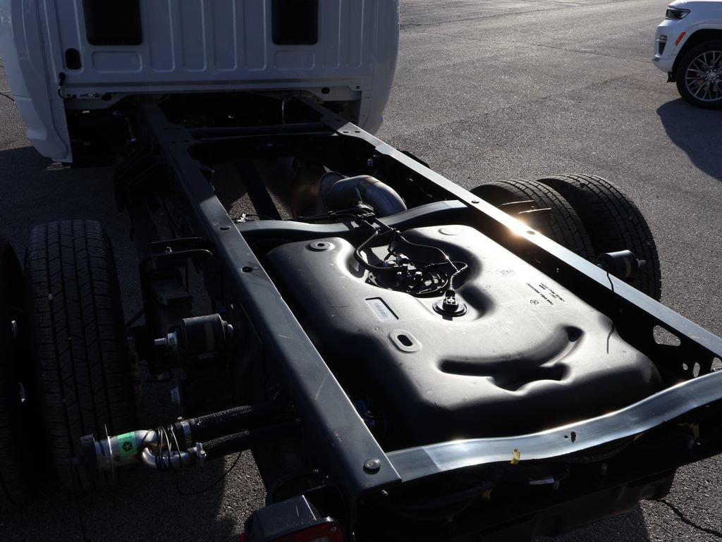 New 2026 RAM 3500 Tradesman AWD/4WD image 12