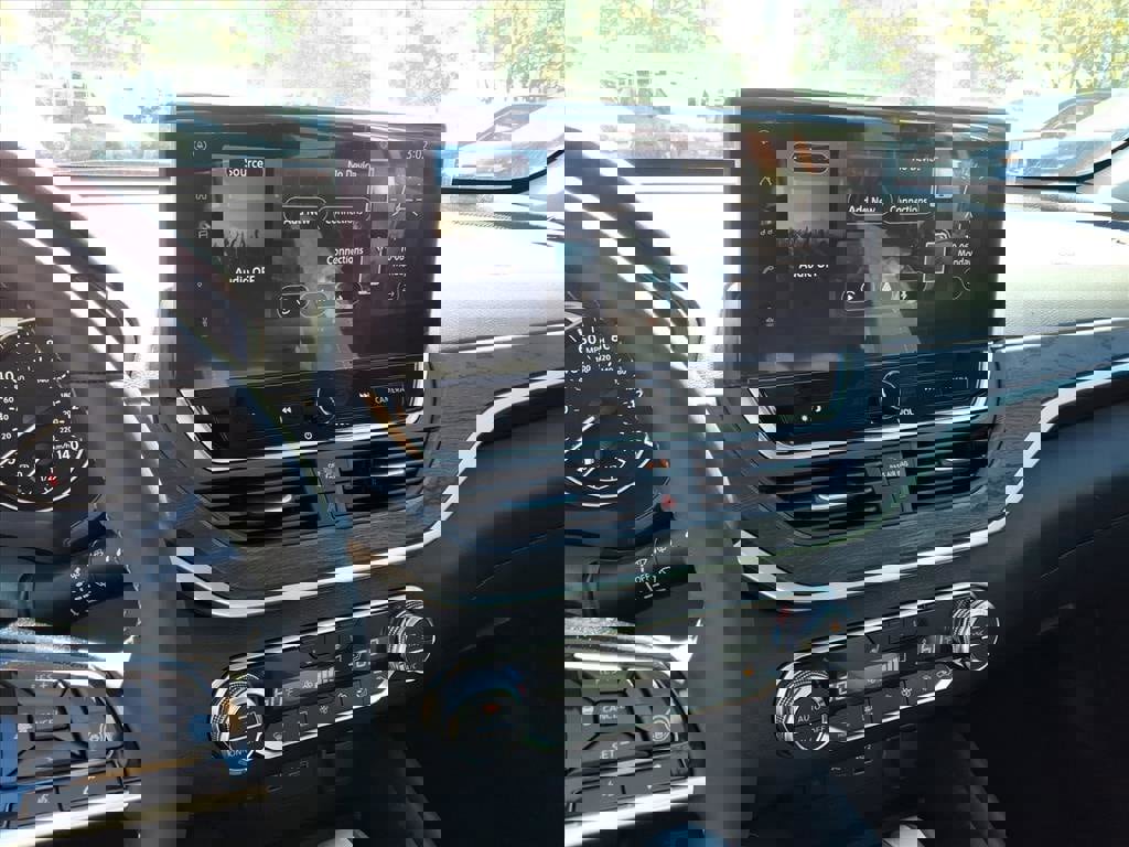 New 2025 Nissan Altima 2.5 SV w/ SV Premium Package image 9