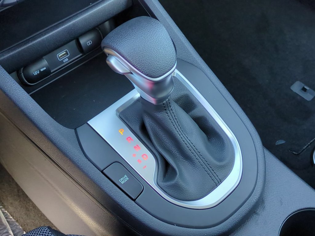 Certified 2024 Kia Forte LXS FWD image 16