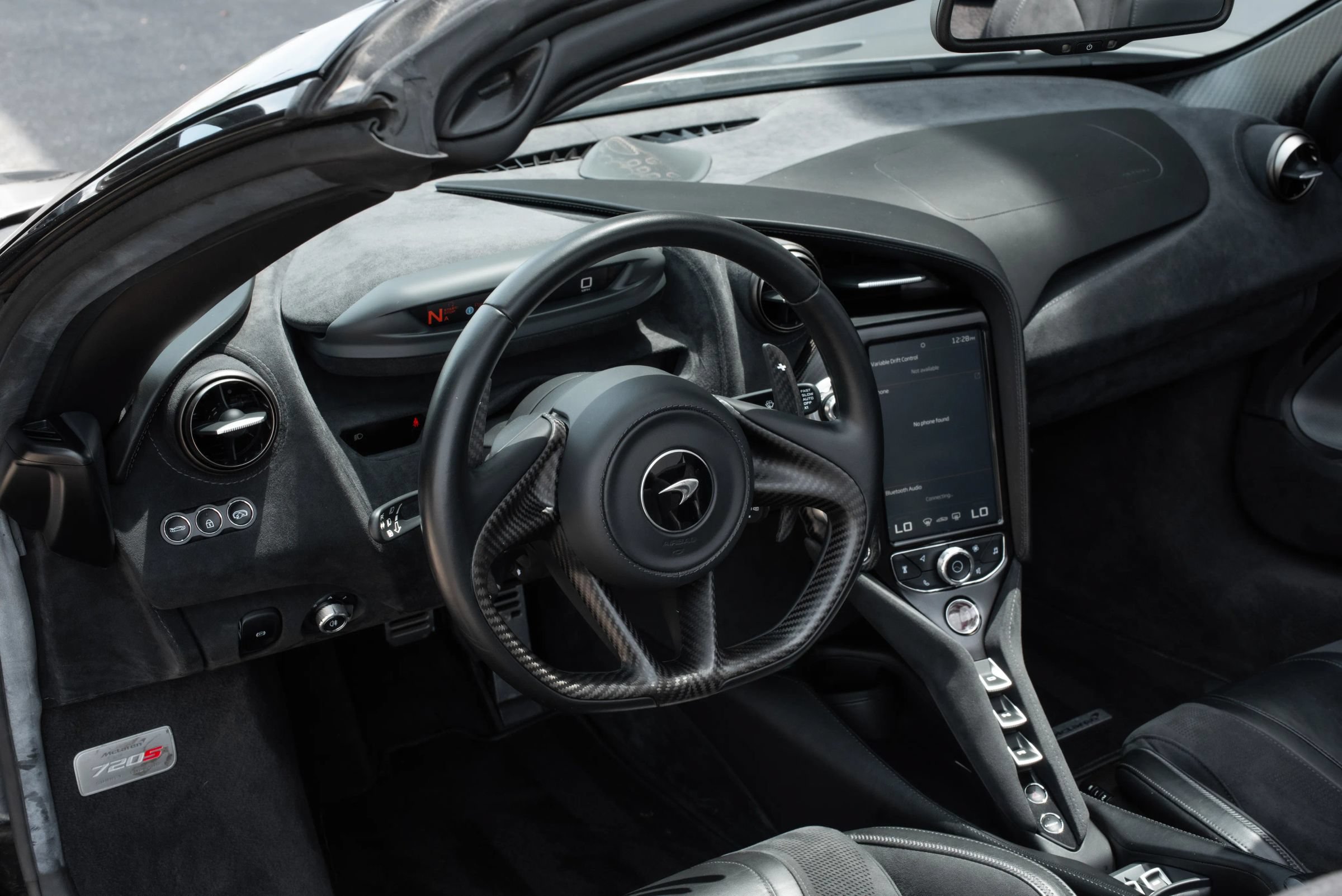 Used 2020 McLaren 720S Spider RWD image 12