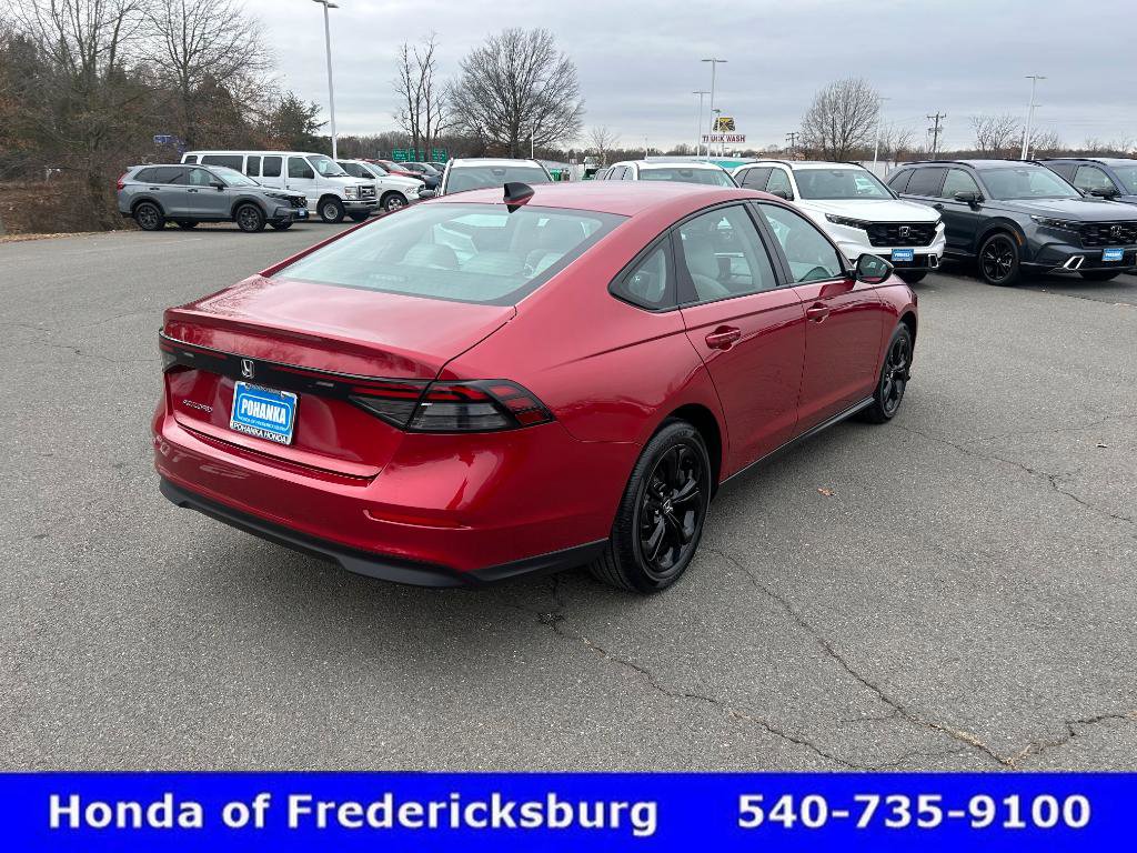 Certified 2025 Honda Accord SE image 6