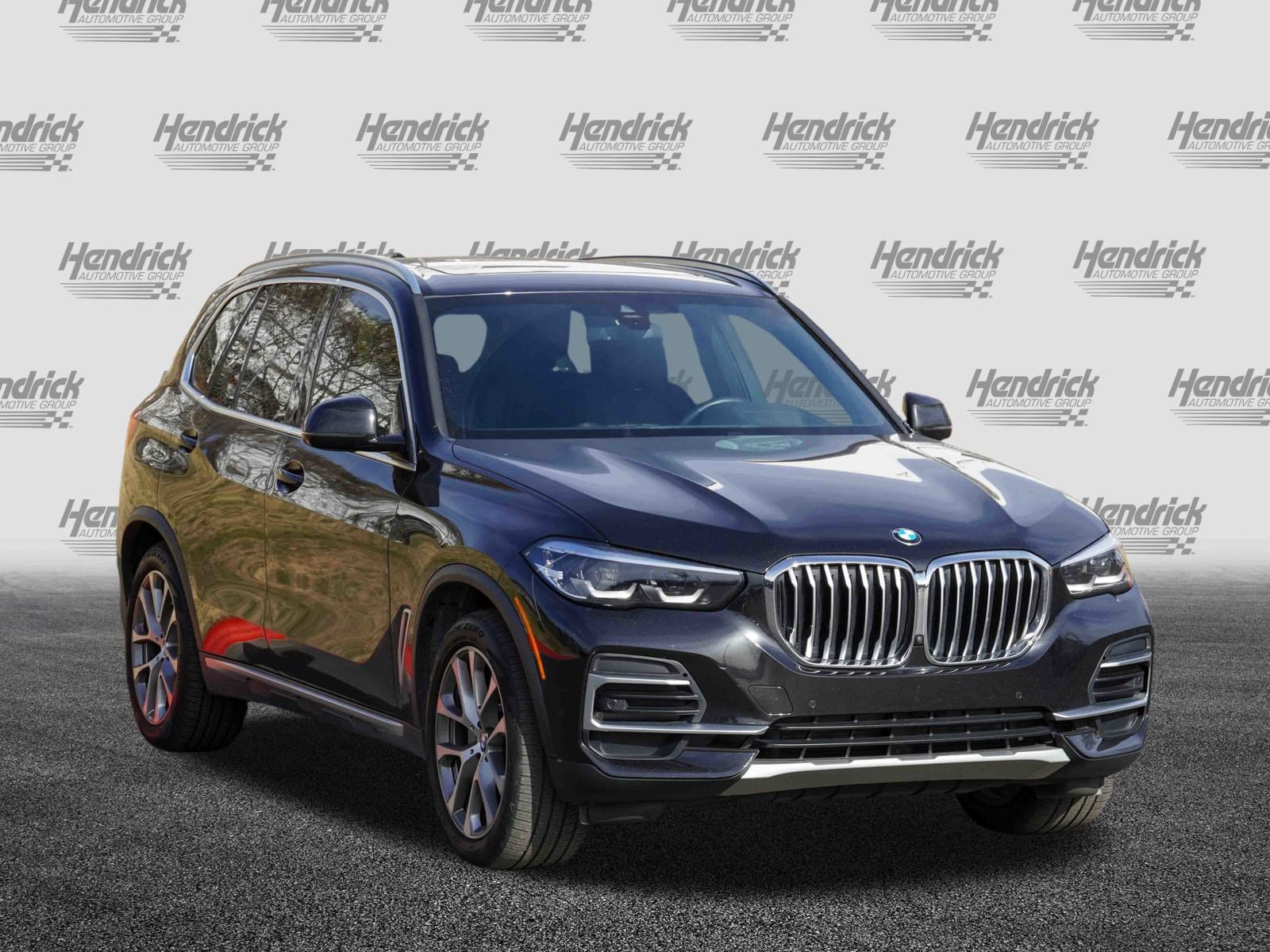 Certified 2023 BMW X5 xDrive40i w/ Premium Package image 2
