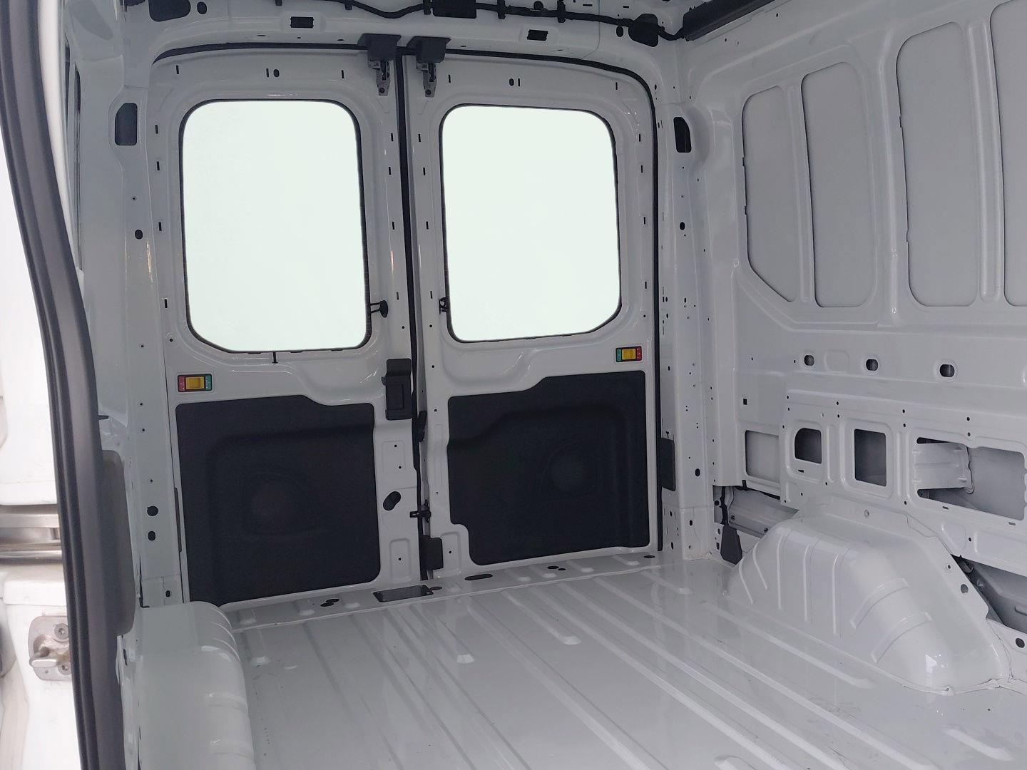 New 2023 Ford E-Transit Medium Roof RWD image 16