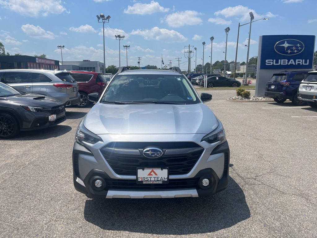 Used 2025 Subaru Outback Limited AWD/4WD image 8