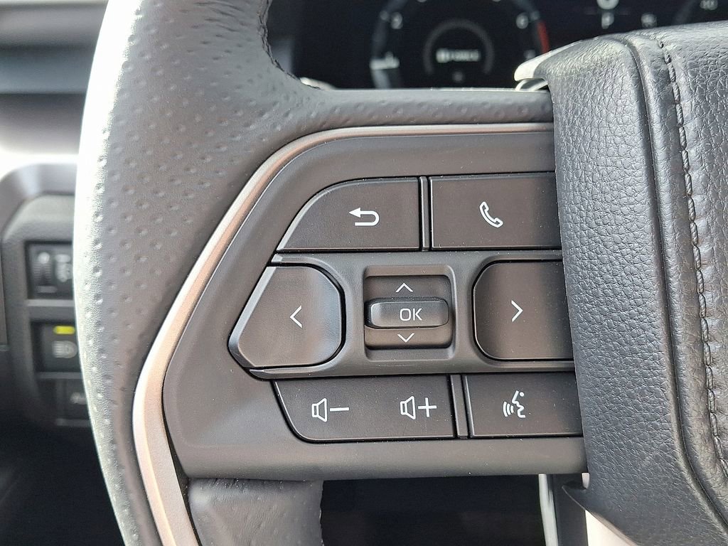 Used 2025 Toyota 4Runner TRD Off-Road Premium image 23