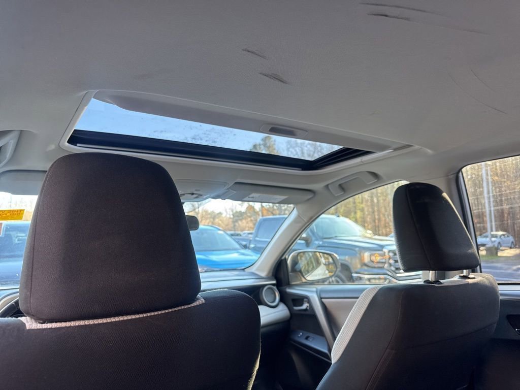 Used 2017 Toyota RAV4 XLE image 10