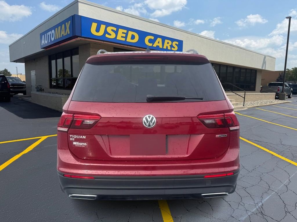 Used 2019 Volkswagen Tiguan SE w/ Panoramic Sunroof Package image 6