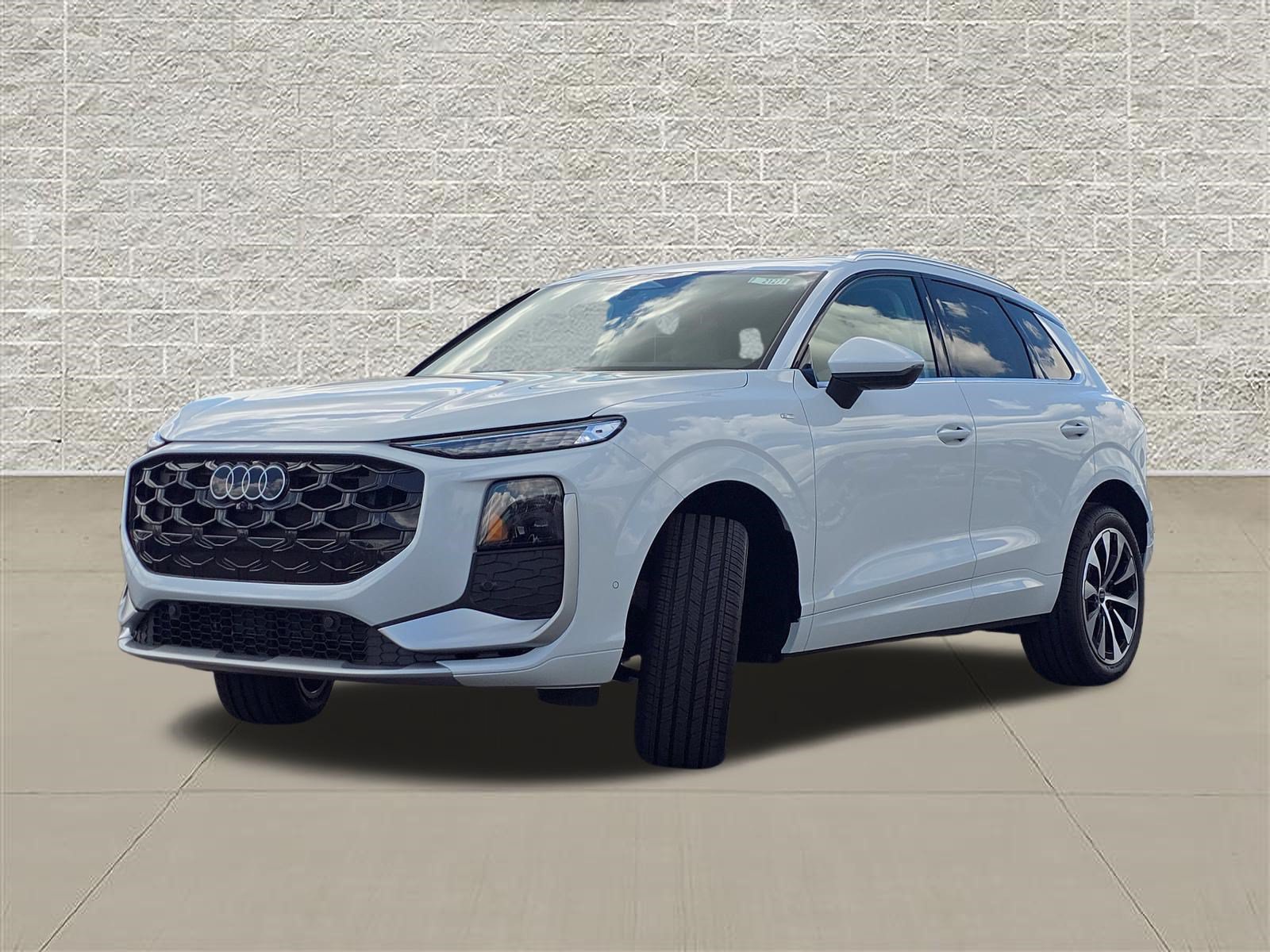 New 2026 Audi Q3 quattro 2.0T AWD/4WD image 3
