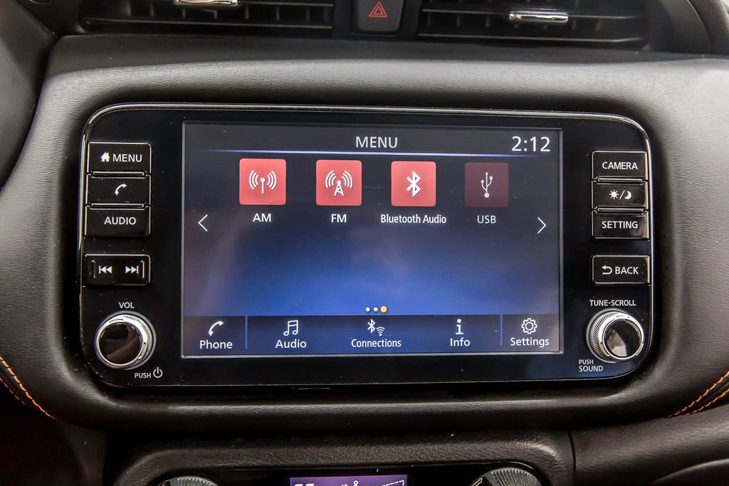 Used 2023 Nissan Kicks SR image 20