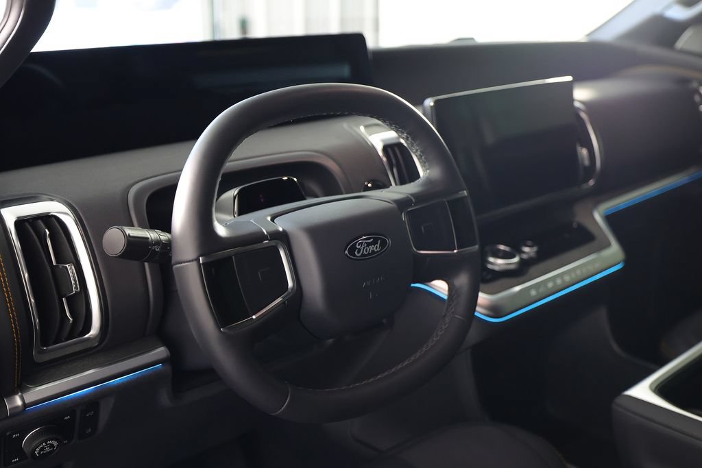 Used 2026 Ford Expedition Tremor AWD/4WD image 23