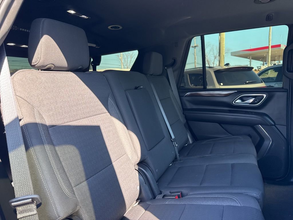 Used 2022 GMC Yukon SLE image 26