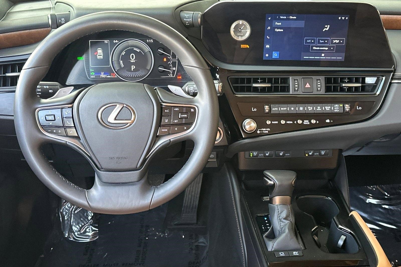 Used 2025 Lexus ES 300h w/ Premium Package image 28
