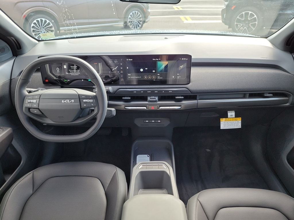 New 2027 Kia EV3 Wind FWD image 17